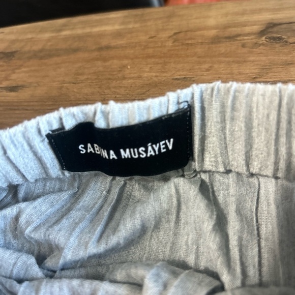 Elegant Gray Striped Skirt - Picture 2 of 2